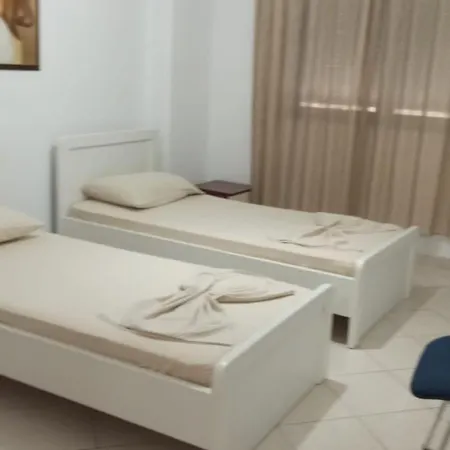 Primavera Apartamento Sarandë