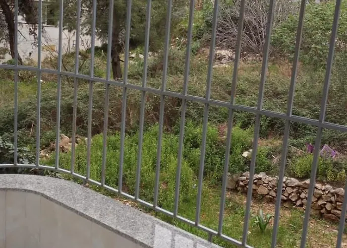 Primavera Daire Saranda